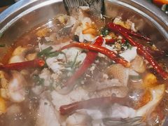 -隔壁老王·家常云南菜(花巷店)