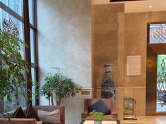 -圣地·布达拉酒店(江北嘴金融城店)