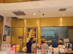 -花花卷卷·鲜食蛋糕(静安久光百货店)
