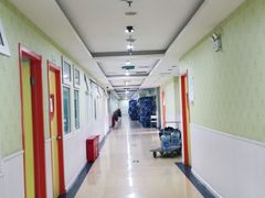 -LILY英语思维馆(玉泉路店)