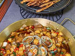 -何师烧烤Pro ·江湖川菜·小龙虾·精酿啤酒(太古里旗舰店)
