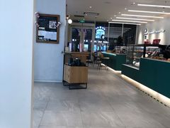 -星巴克臻选(上海淮海百盛购物中心店)