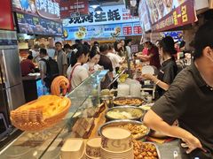 -丁家坡洋芋·观音桥好吃街A区(全国总店)