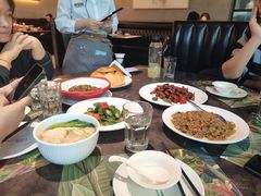 -大树餐厅(红旗街万达店)