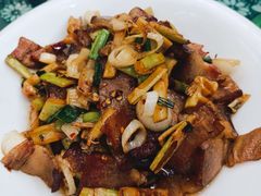笋子炒腊肉-龚师傅土菜馆.地道农家菜(魅力湘西店)
