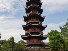 -龙华寺