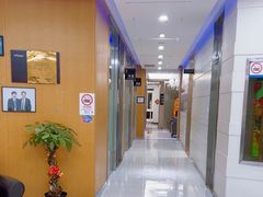 -雅悦齿科(顾村公园店)
