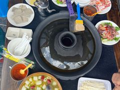 -苗家特色土烙锅·老字号