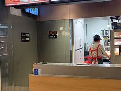 -肯德基(春申店)