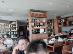 -牛德亨臻牛潮汕火锅(万邦时代店)