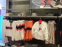 -Air Jordan(世贸天阶店)