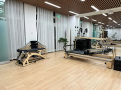 -Isofit 普拉提·婵柔工作室
