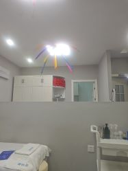 -蕾特恩专业祛痘国际连锁