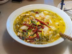 金汤酸菜鱼-新发现(苏州中心商场店)