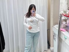 -绮梦微胖大码女装(东方社区三十一街坊店)