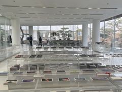 -罗红摄影艺术馆