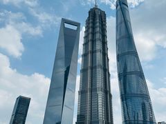 -陆家嘴空中步行连廊