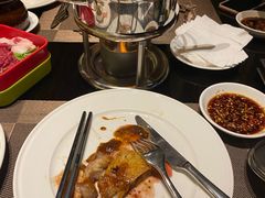 -大中华希尔顿酒店-念自助餐·嗨啤·小龙虾