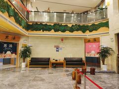 -玲珑汤泉生活会馆(花桥店)