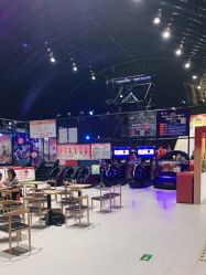 -失重星球乐园·蹦床馆(欢乐谷店)