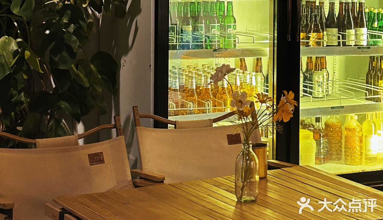 Hapi｜家人们，谁懂啊‼️张槎这个露营式小酒馆太绝了❗️