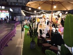 -江燕路万科里