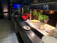 自助取餐区-唐拉雅秀酒店-西锦汇空中BBQ·思创餐厅