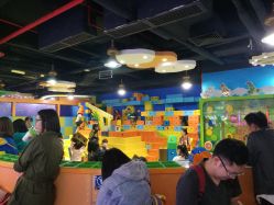 -太空学院儿童娱教乐园(中华广场店)