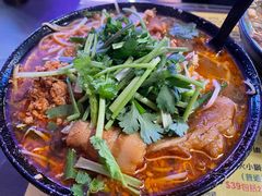 -星林居酸辣米线餐厅