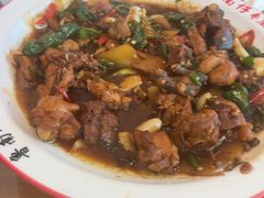 -鲁南仔·滕州炒鸡(经三路店)