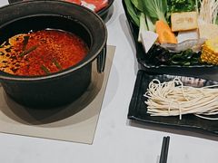 -呷哺呷哺(融创茂店)