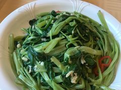 -益健海鲜大食坊(拱北口岸店)