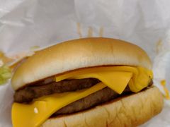 双层吉士汉堡-麦当劳(团结湖店)