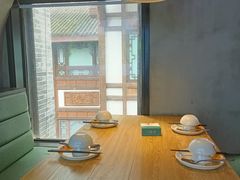 -嫩芽 ·地道重庆菜(十八梯露台夜景店)