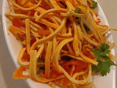 -王老六铁锅炖鱼(华阳路店)
