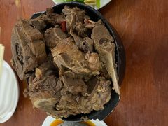 -宝瑞门钉肉饼店