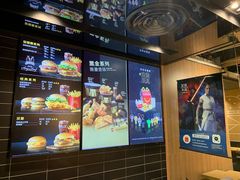-麦当劳(国际社区店)