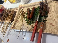 -老街烧烤大排档·地道湖北菜·龙虾馆(汉口火车站店)