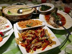 -快乐海鲜酒楼(滇池路店)
