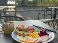 -ommo cafe(半岛城邦店)
