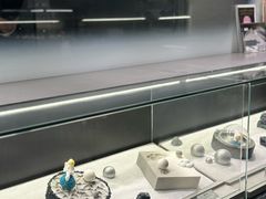 -好利来(上海虹桥新天地Lab主题店)