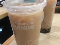 鲜奶波波茶-卢家妈妈·西餐厨房(卜蜂中心店)