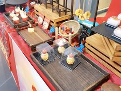 -奔驰北京极光星徽(四元桥店)