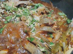 -忆乡情铁锅炖鱼饭店(延庆店)