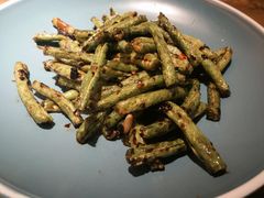 -蜜桃餐厅·伴山(湖滨商业街店)