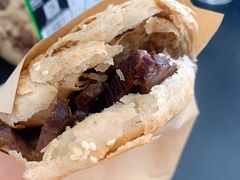 烧饼夹肉-李小老烧饼(常营民族家园店)