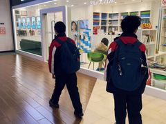 -岳辰齿科(浦东长泰店)