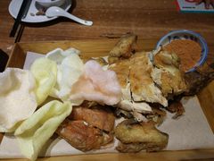 -钟记家菜(红专南路店)