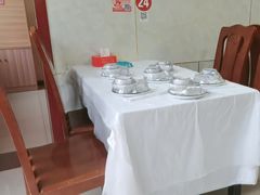 -宾朋海鲜特色美食餐厅·纯手工鲅鱼水饺(兴海路店)