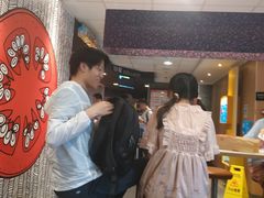 等位区-麦当劳(塔园路店)